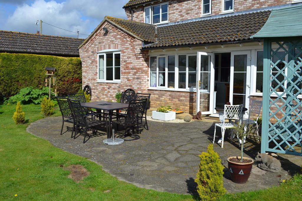 Acer Lodge Bed & Breakfast マンドフォード エクステリア 写真