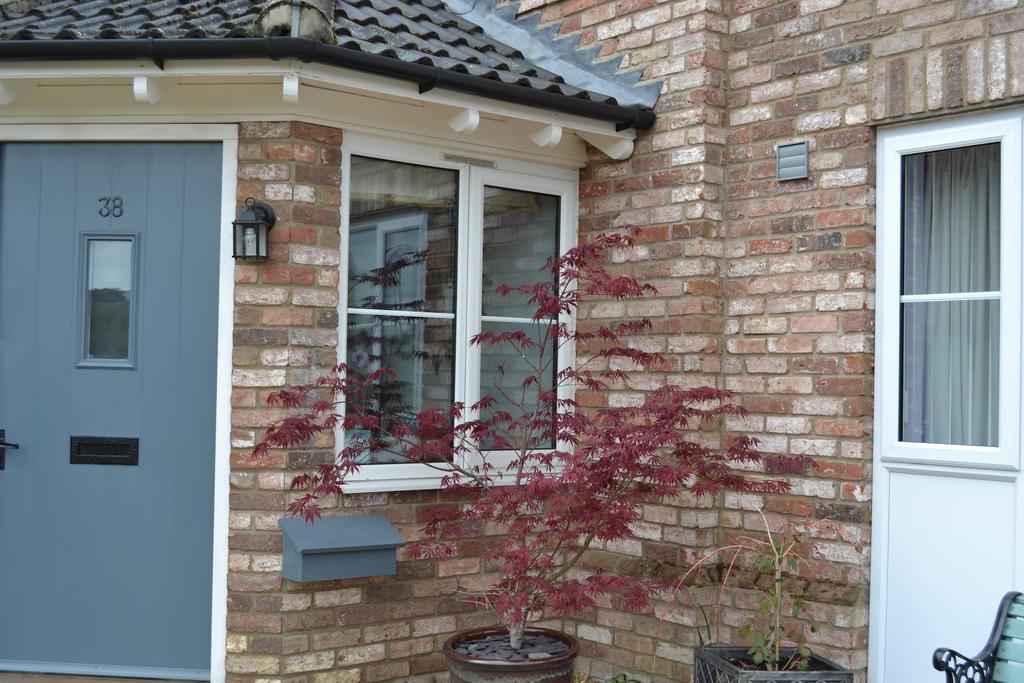 Acer Lodge Bed & Breakfast マンドフォード エクステリア 写真