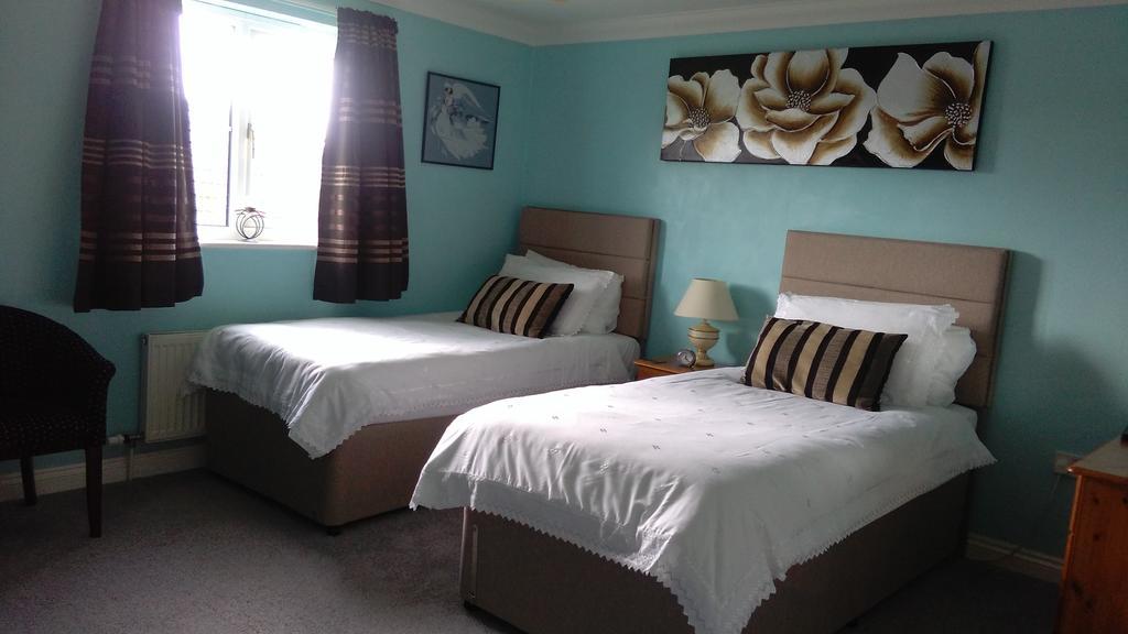 Acer Lodge Bed & Breakfast マンドフォード エクステリア 写真